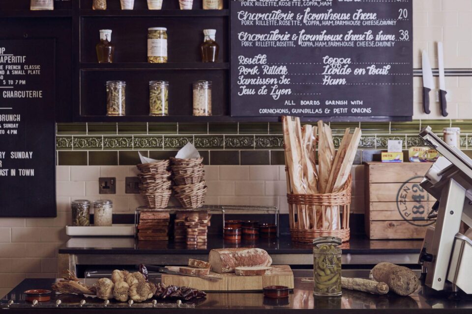 Restaurant near me Michelin London Essex Top French Brasserie Food Bar Pub Spitalfields Celebration