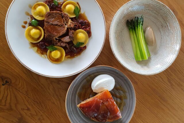 Restaurant near me Bar Voted Best Country Family Pub Chelmsford Essex Father's Day Home Experience