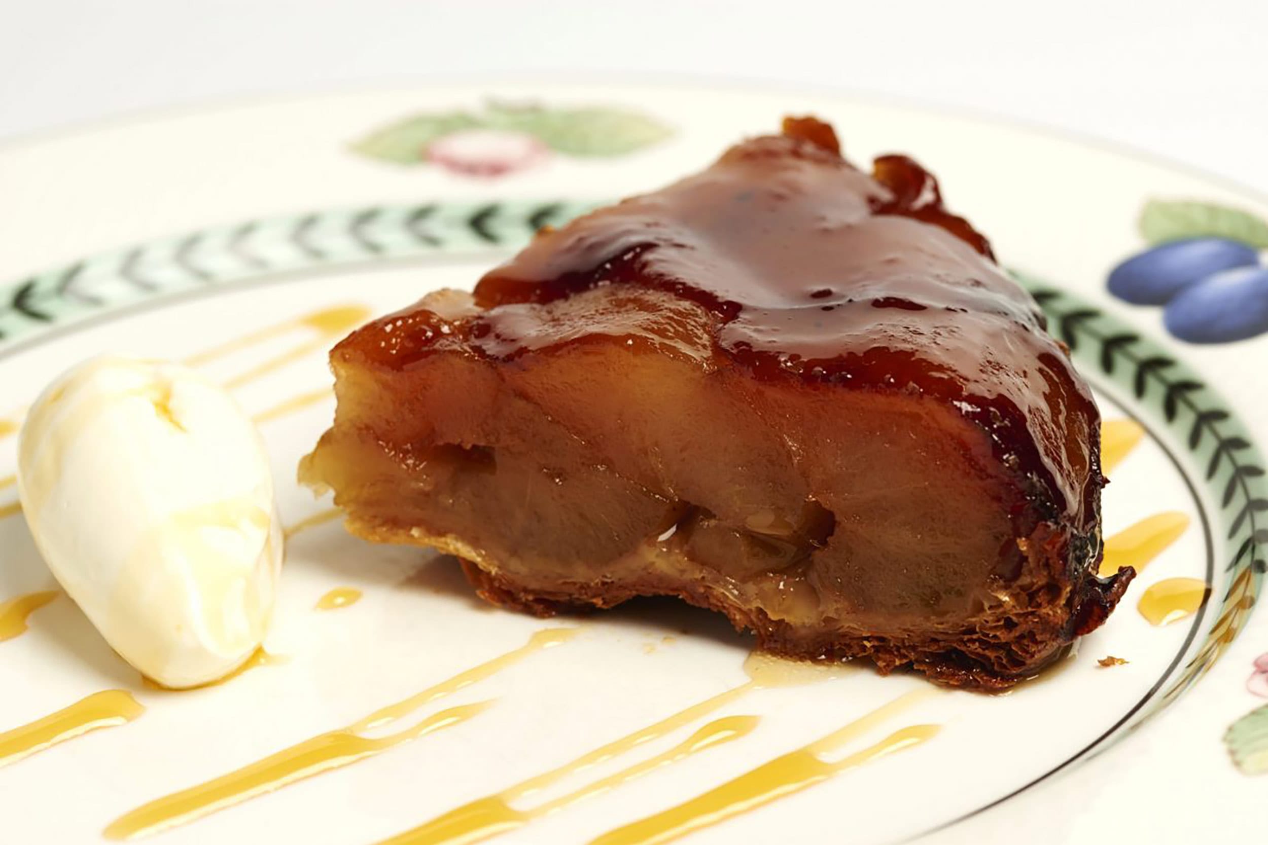 Restaurant near me Beer Garden Essex Chelmsford Best Voted Bar Family Country Pub 5 Year's Celebrations