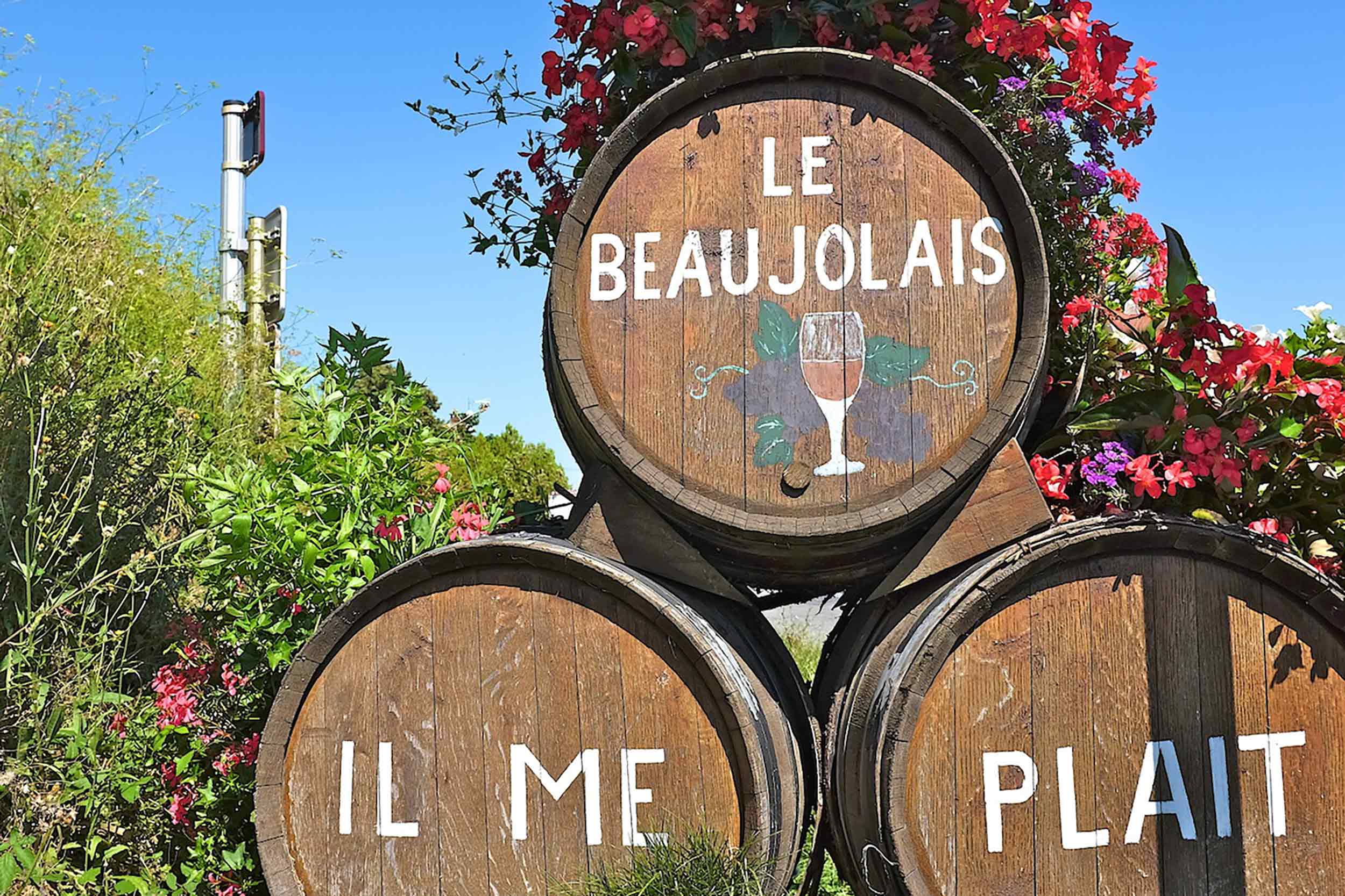 Restaurants in Shoreditch Cocktail Bars Spitalfields Market Restaurant near me Best French Beaujolais Nouveau Breakfast