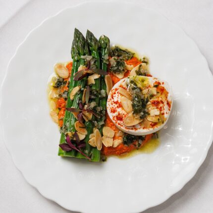 Gourmet brasserie bar small plates and comfort food classics in Spitalfields.