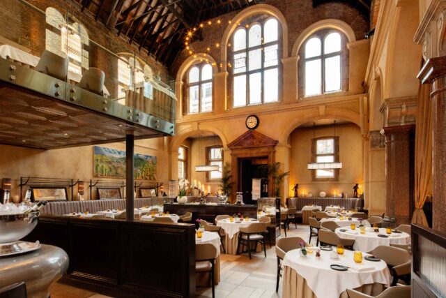 Restaurant Private Dining French Michelin Star City London Galvin La Chapelle in the Exclusive Hire