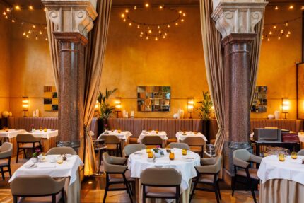 Restaurant Private Dining French Michelin Star City London Galvin La Chapelle