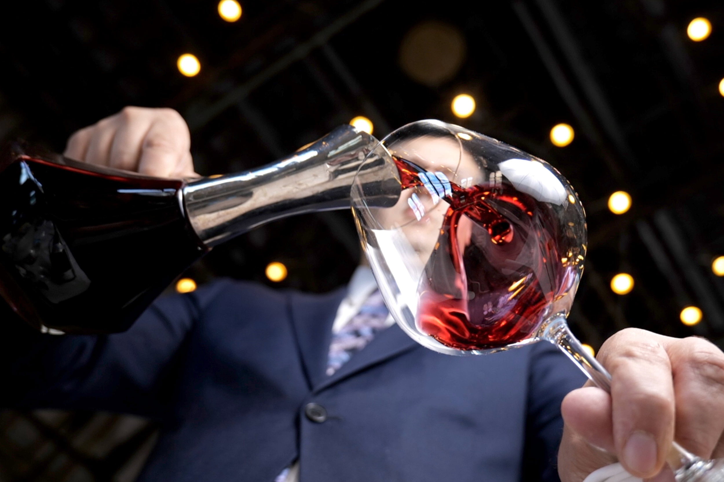 Pouring a rare vintage of Château Montrose at the Galvin La Chapelle wine dinner.