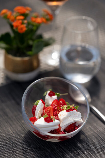 Al fresco summer dining experience in the beautiful pub garden at Galvin Green Man.