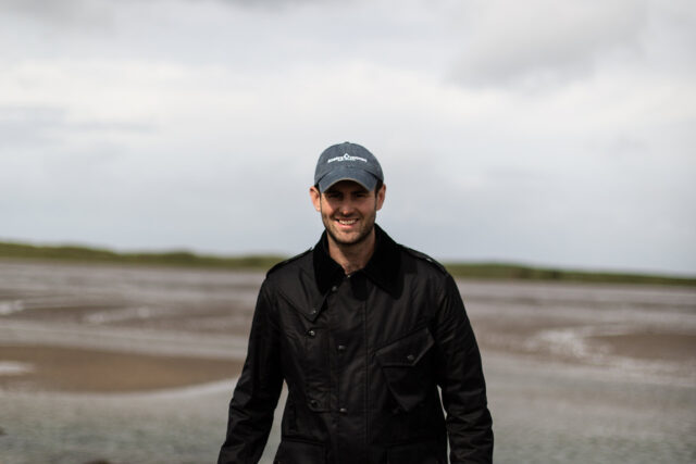 Best restaurant pub near me Braintree Essex, we are delighted to welcome author & oyster Rock Star Bobby Groves as he joins Gavin book club.