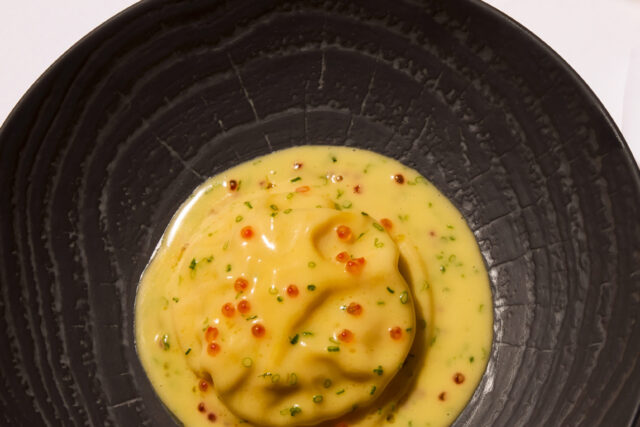 Experience the Toast & Taste menu at Galvin La Chapelle in Bishopsgate. Enjoy a 5-course Michelin-starred meal & a glass of fizz for £49!