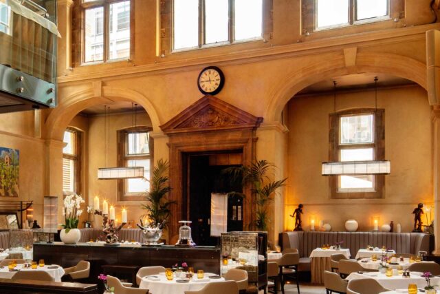 Top restaurants near me in Bishopsgate London, Valentine's day celebrate the most romantic day of the year with us.